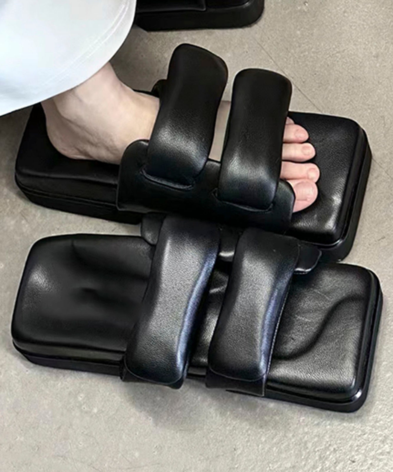 Square sole sandals