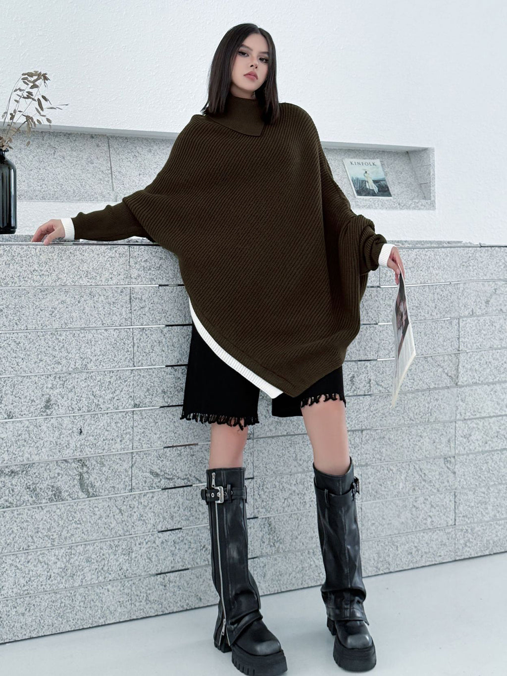 ハイネックケープニットトップ