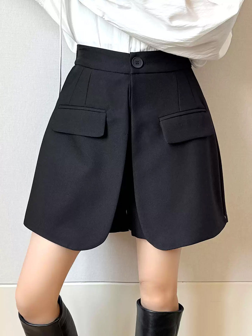 フラップポケットストラクチャーハーフパンツ