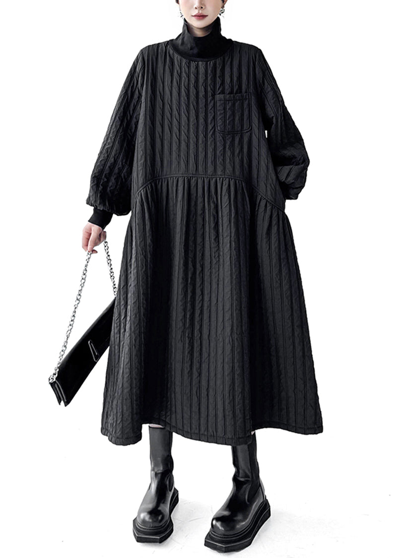 キルティッドハイネックボリュームドレス