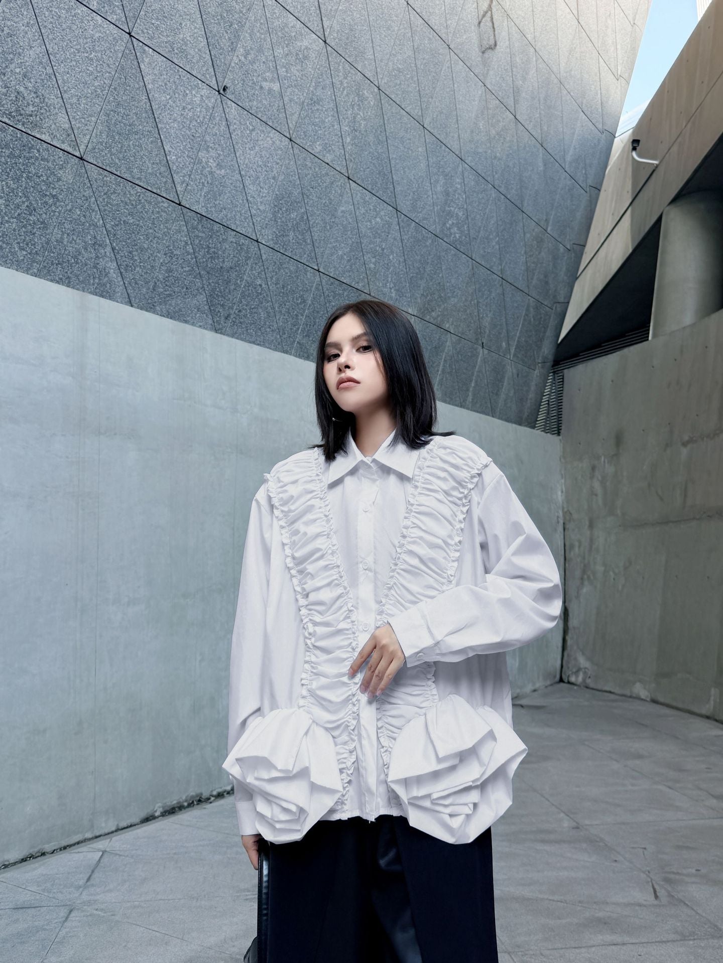 ラッフルペプラムブラウス