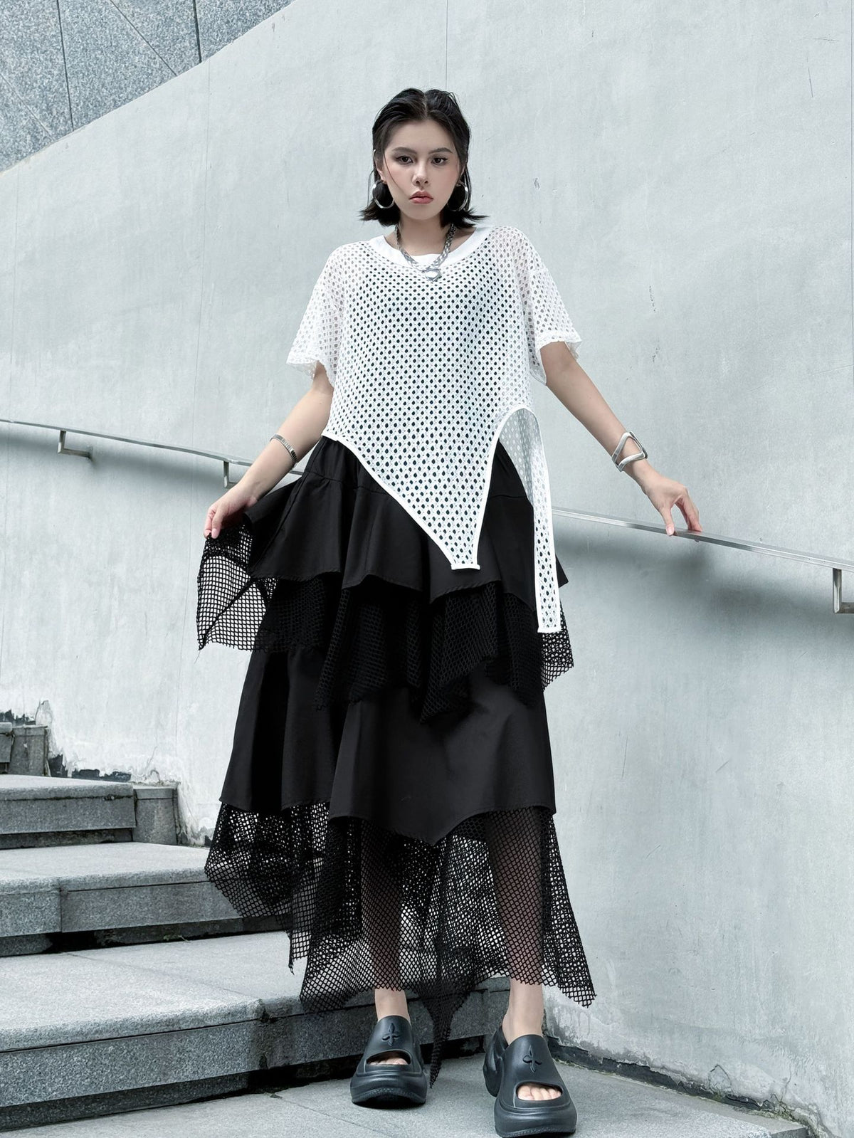 Mesh front cut top 