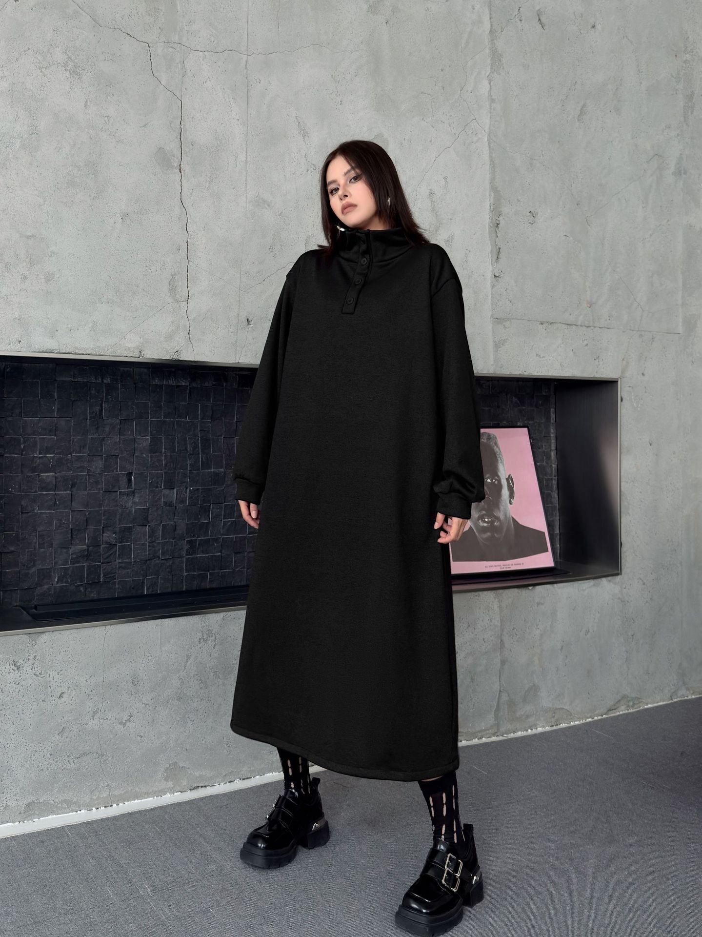 ハイネックボタンロングドレス