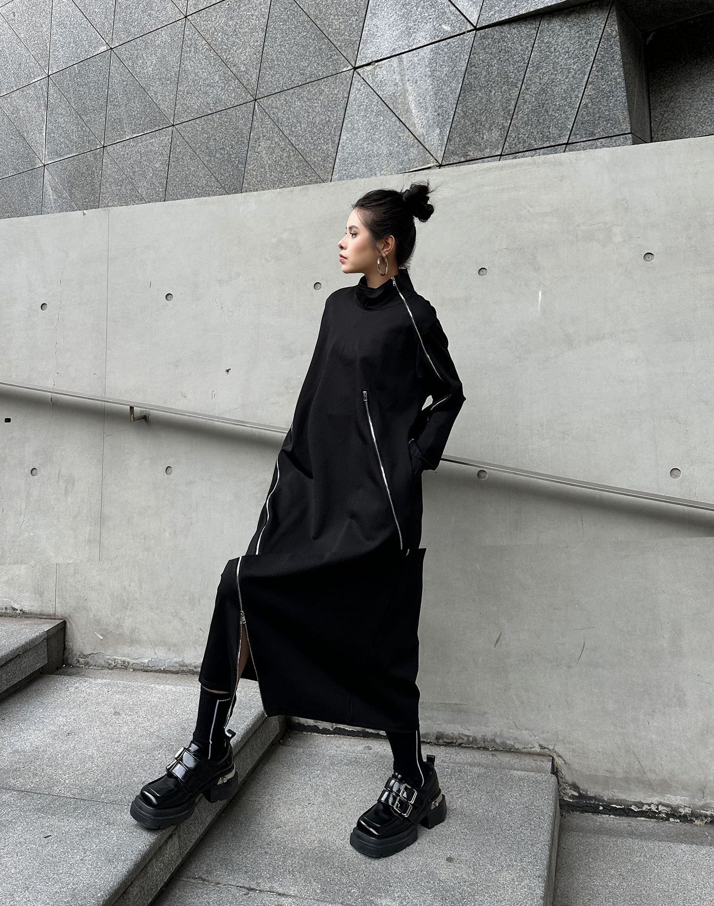 ジップラインハイネックロングドレス