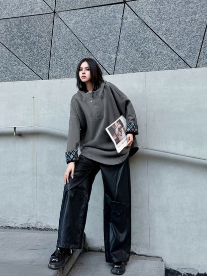 フードエンブロイダリーフリーストップス