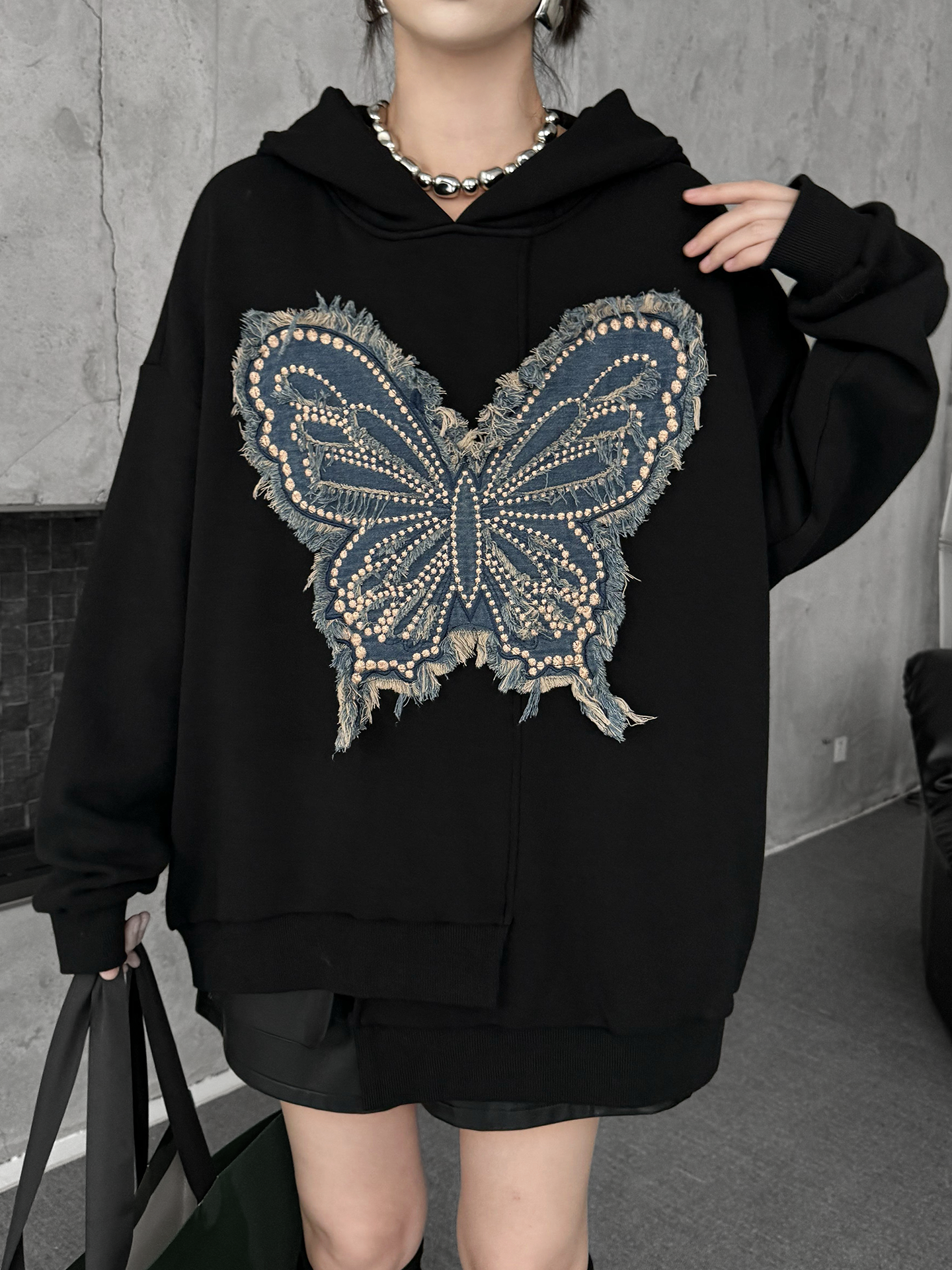 バタフライデコフーディ