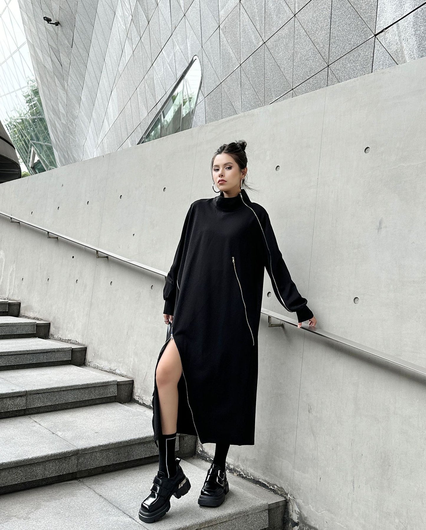 ジップラインハイネックロングドレス