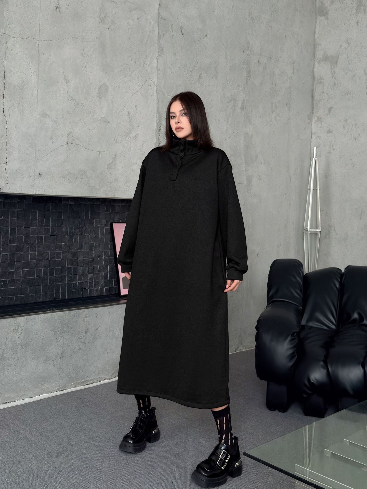 ハイネックボタンロングドレス