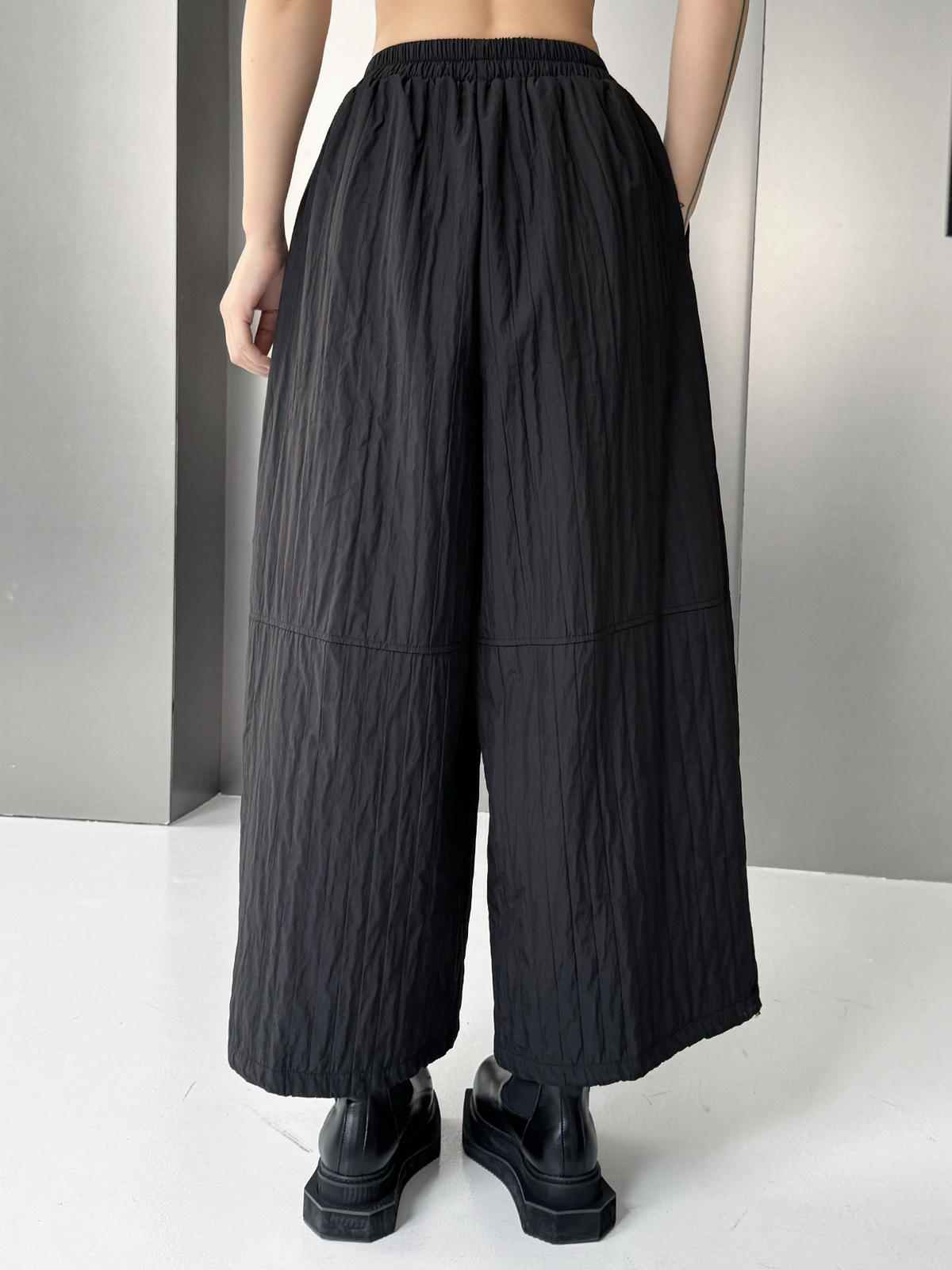 Scarf tie blouse and denim pants series 