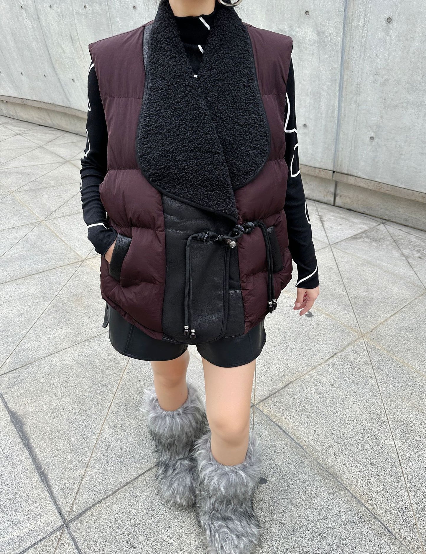 シープカラーブロックダウンベスト