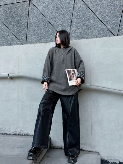 フードエンブロイダリーフリーストップス