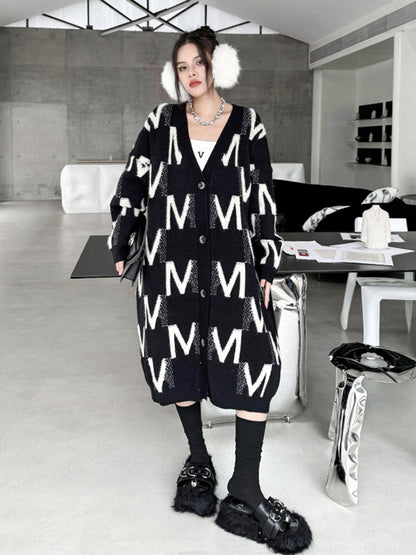 エムパターンロングニットドレス