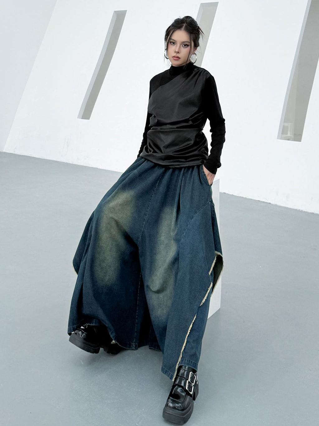 Scarf tie blouse and denim pants series 