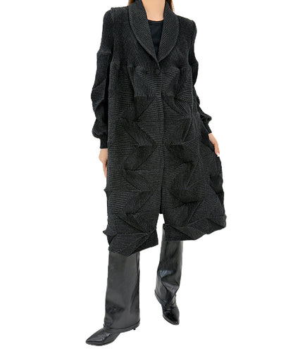 ジオメトリックプレスロングコート