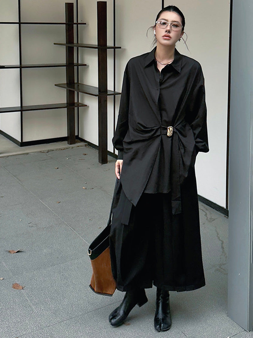 ツイストバックルブラウス