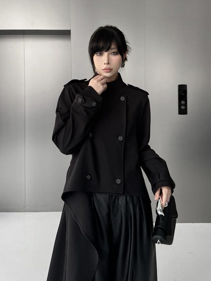 ドレープカットトレンチコート