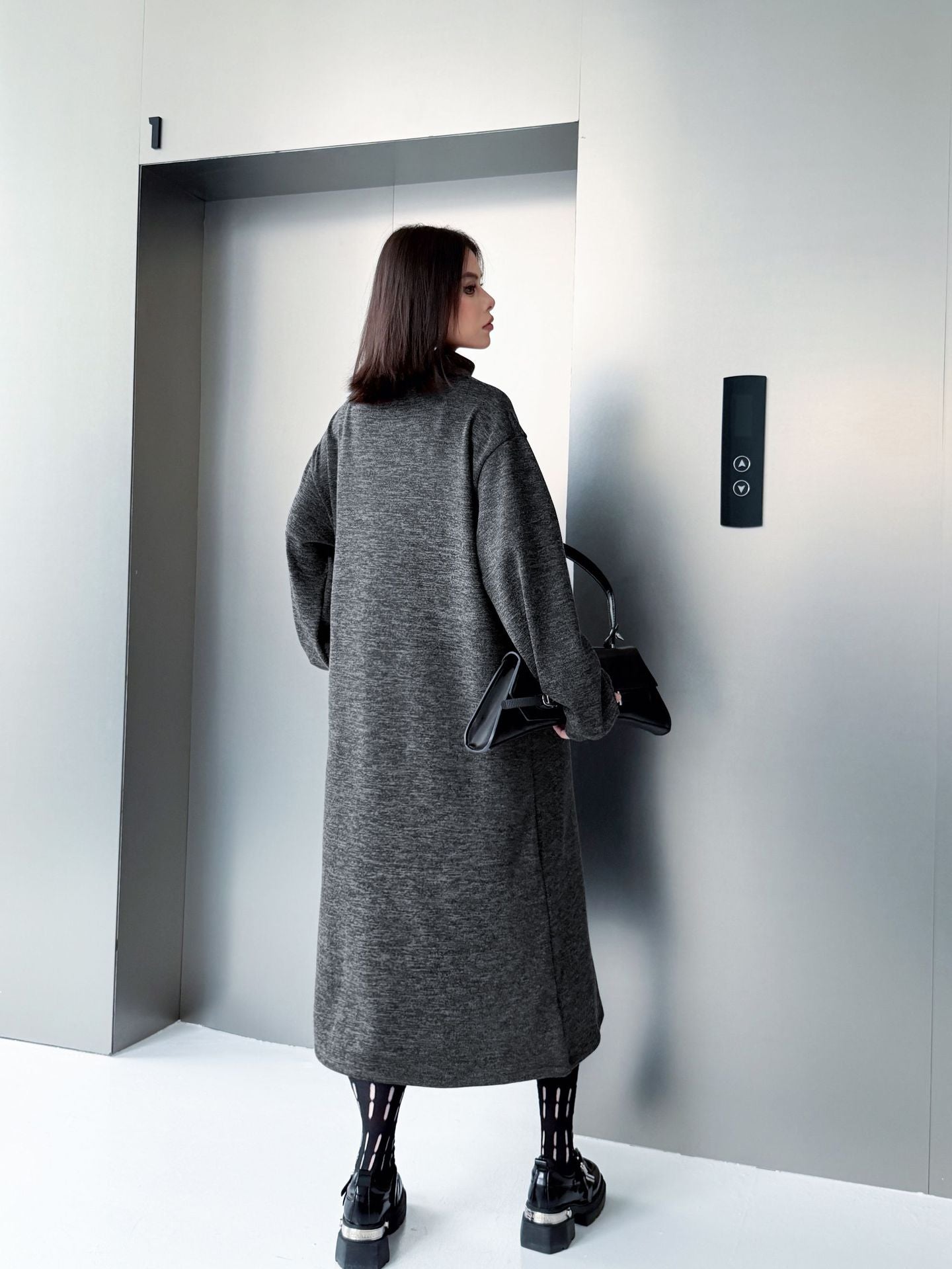 ハイネックボタンロングドレス