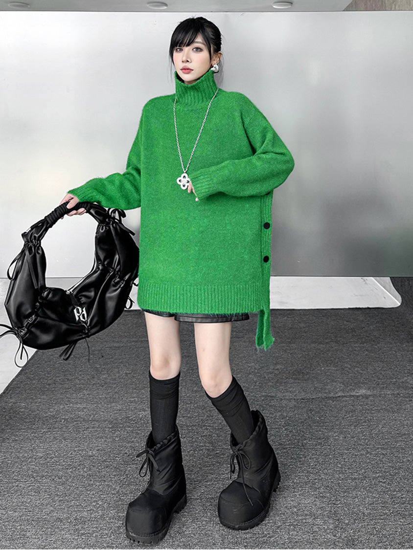 サイドボタンハイネックニットトップ