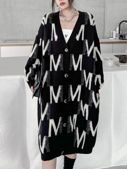 エムパターンロングニットドレス