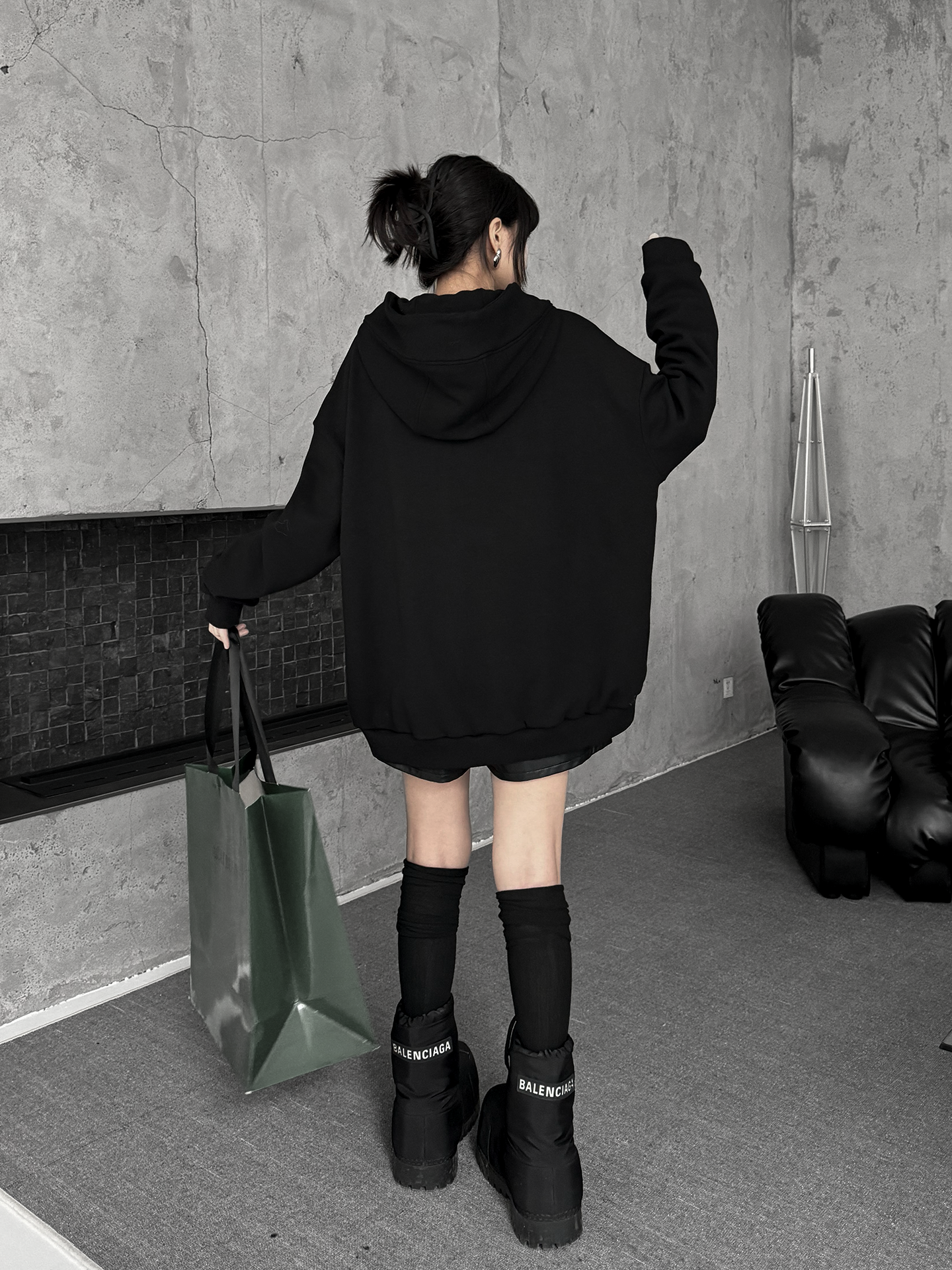 バタフライデコフーディ