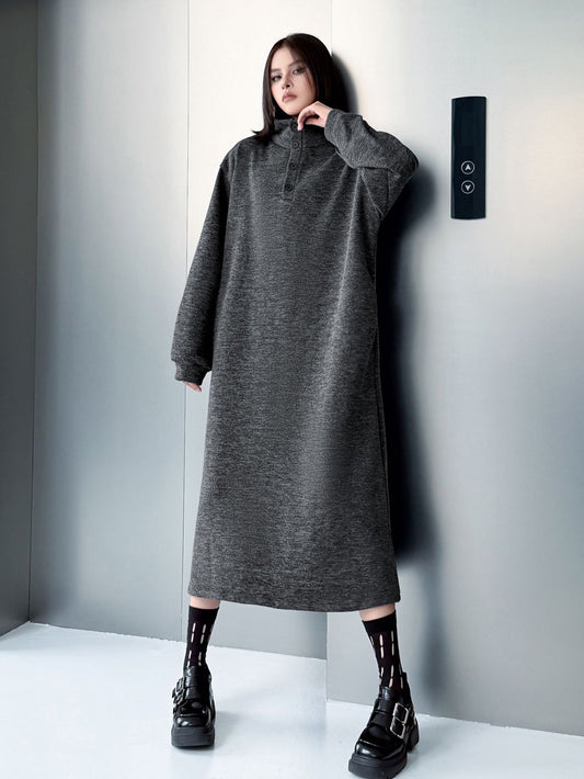 ハイネックボタンロングドレス