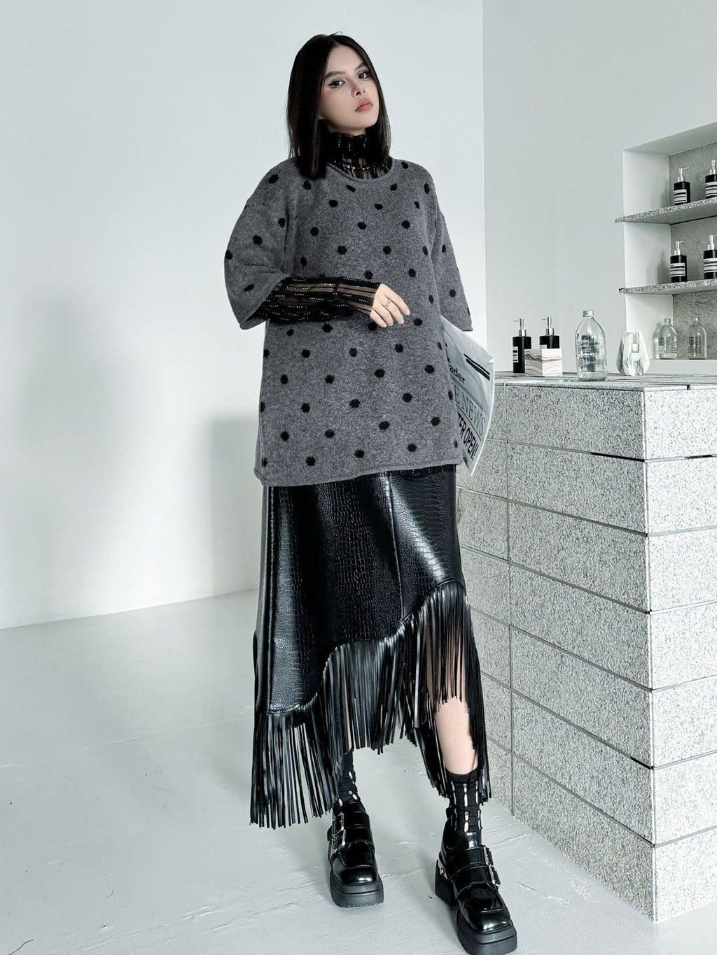 ドットフロッキーニットトップス