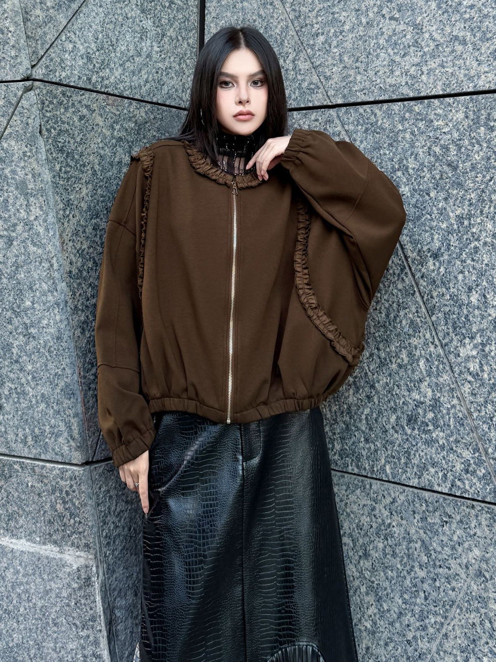 フリルジップアップジャケット