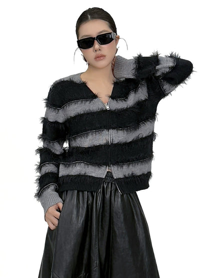 フリンジボーダーニットトップス＆コーティングロングスカートシリーズ