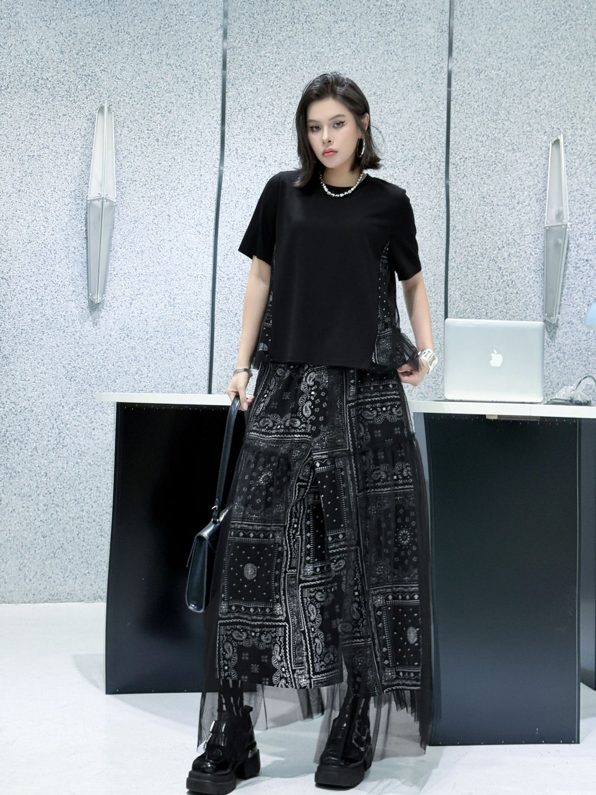 Scarf tie blouse and denim pants series 