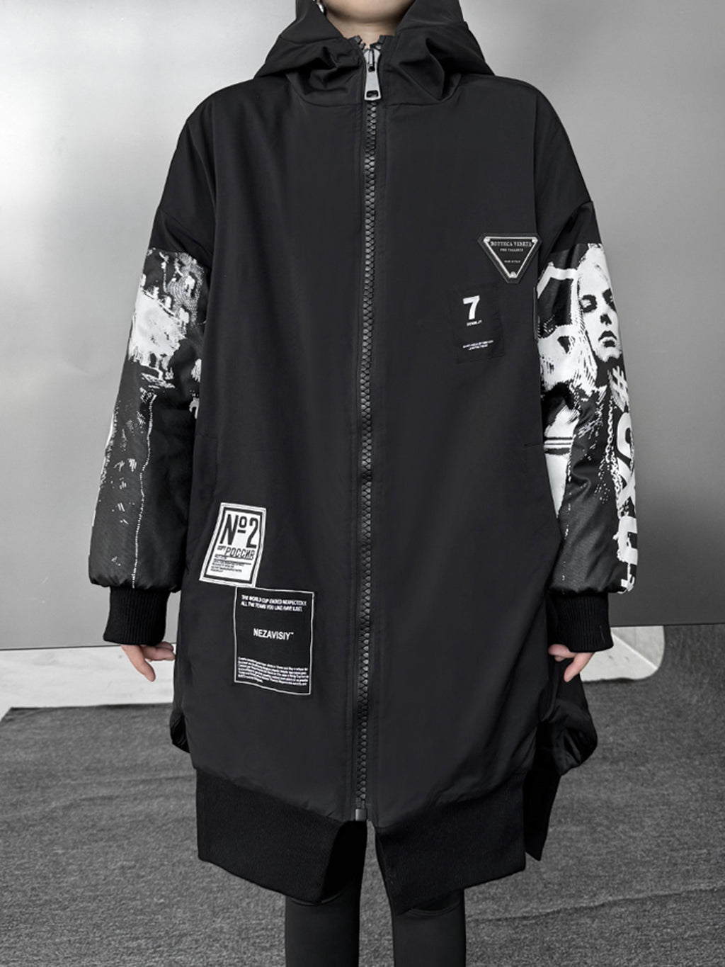 グラフィックスリーブジップジャケット