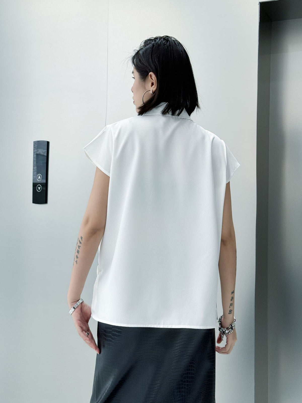 drape sleeve shirt