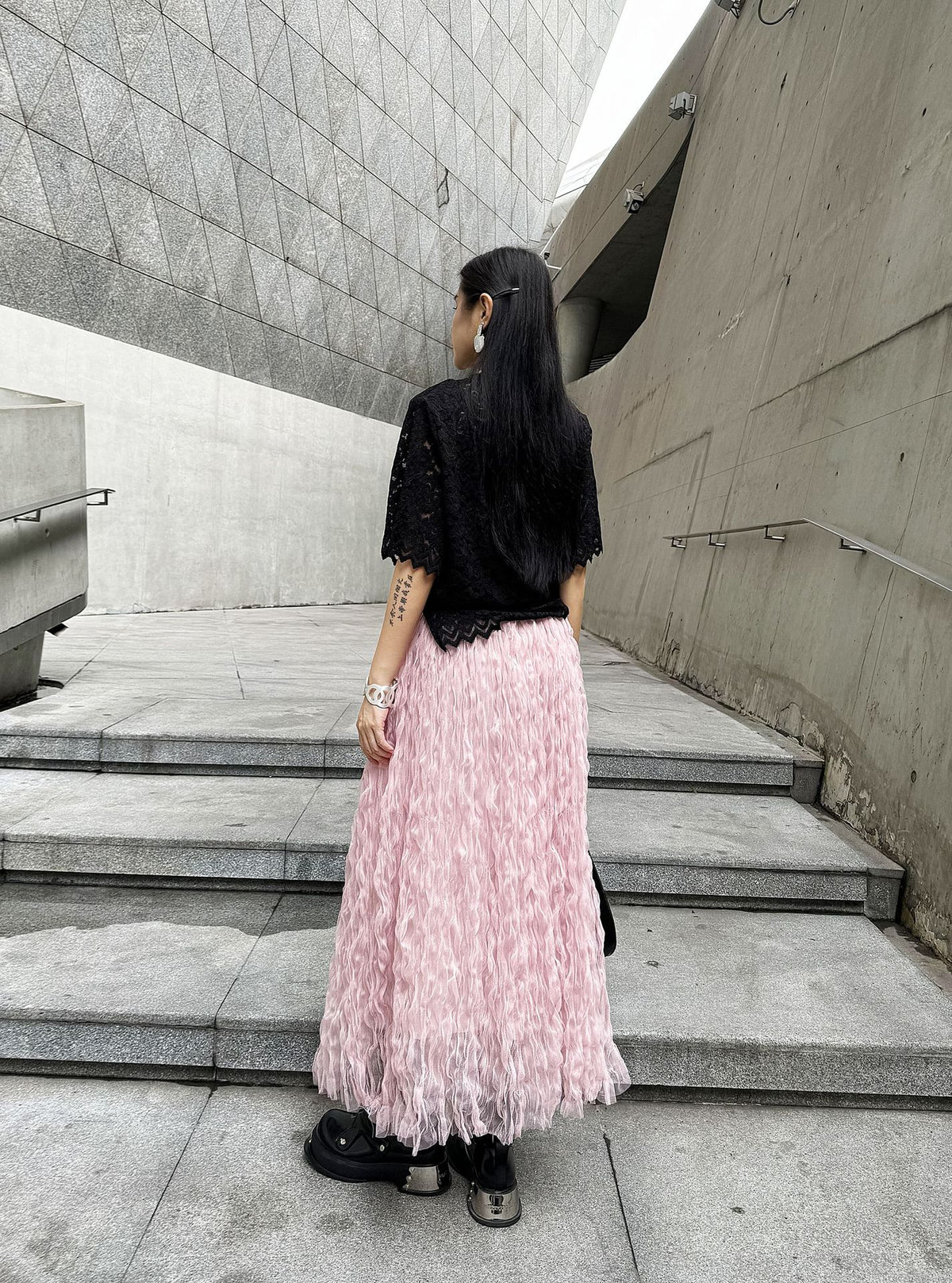 Scarf tie blouse and denim pants series 