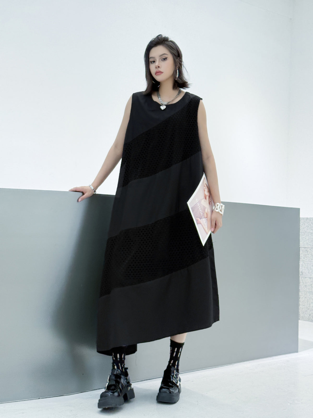 panel cut dress 