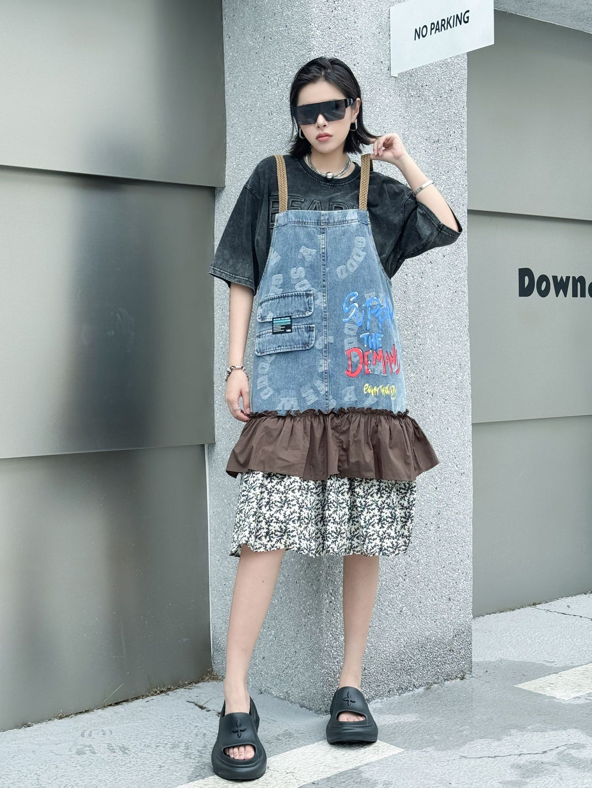 Scarf tie blouse and denim pants series 