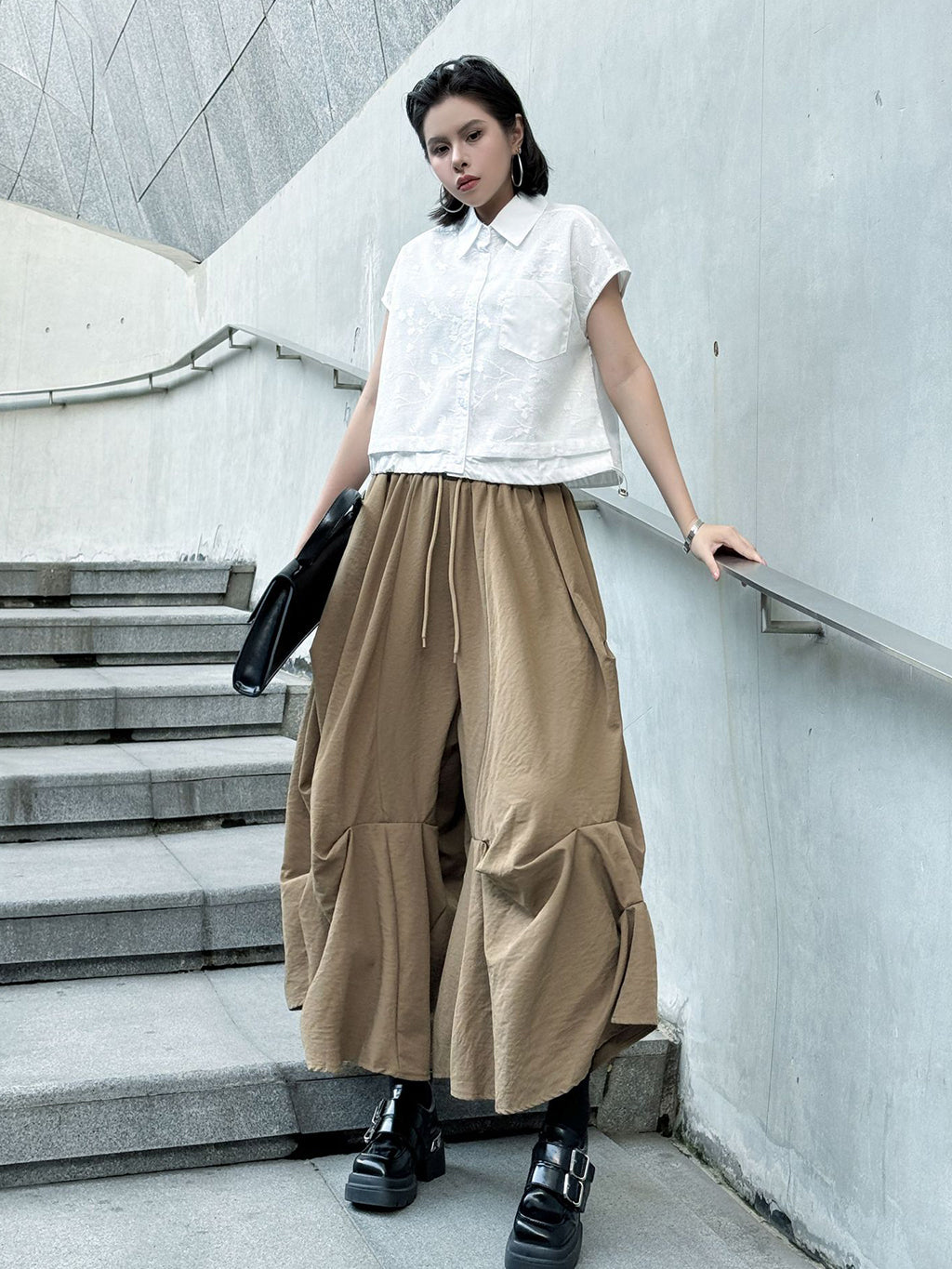 Gathered design wide pants 
