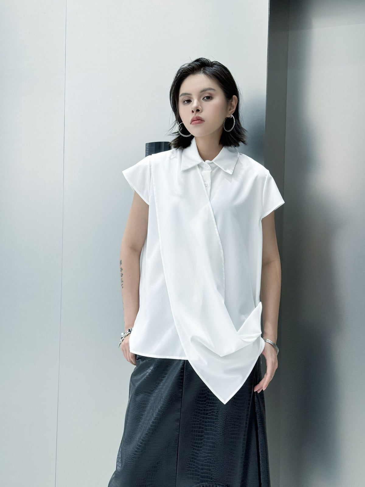 drape sleeve shirt