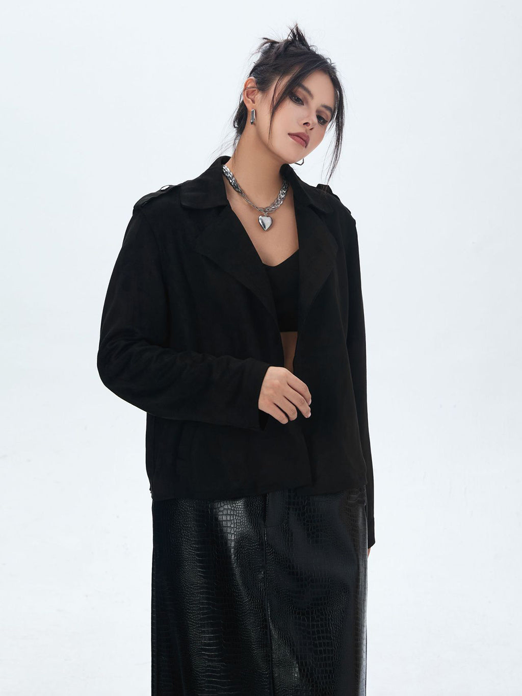 buttonless jacket 