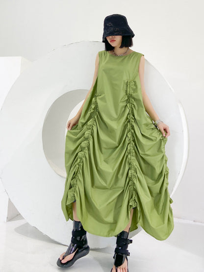 Gathered volume sleeveless dress
