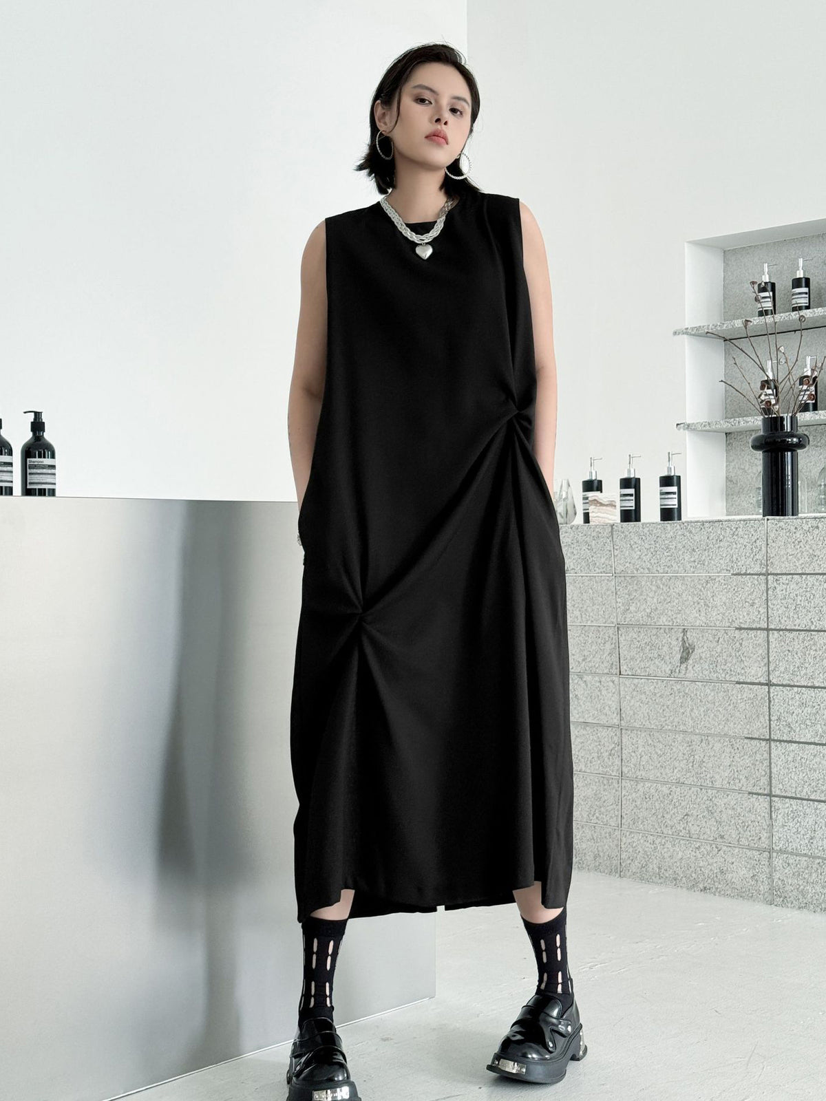 Draped sleeveless dress 