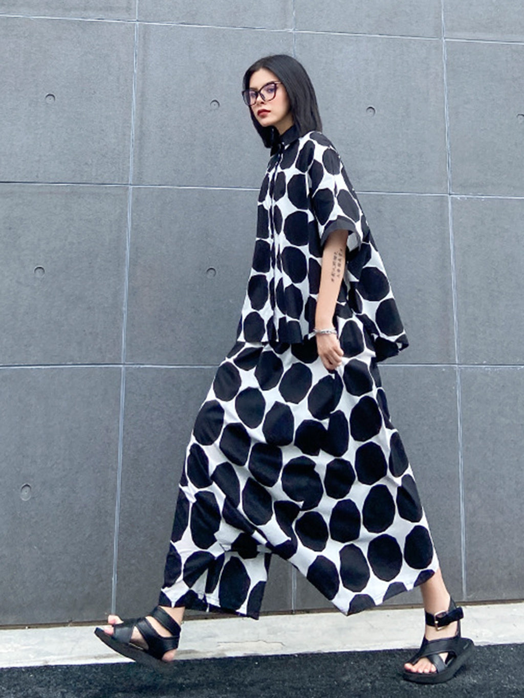 Dot block shirt and pants 