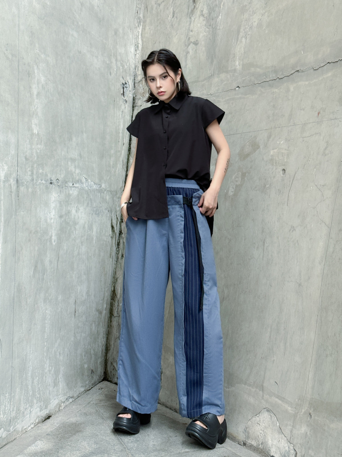Scarf tie blouse and denim pants series 