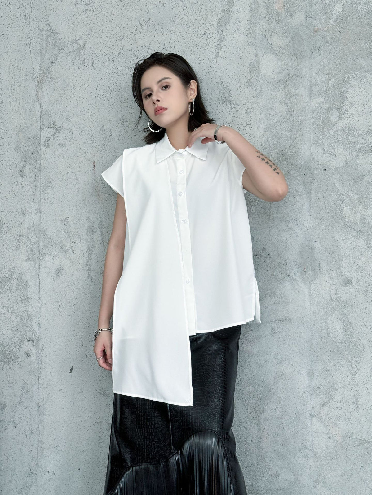 drape sleeve shirt
