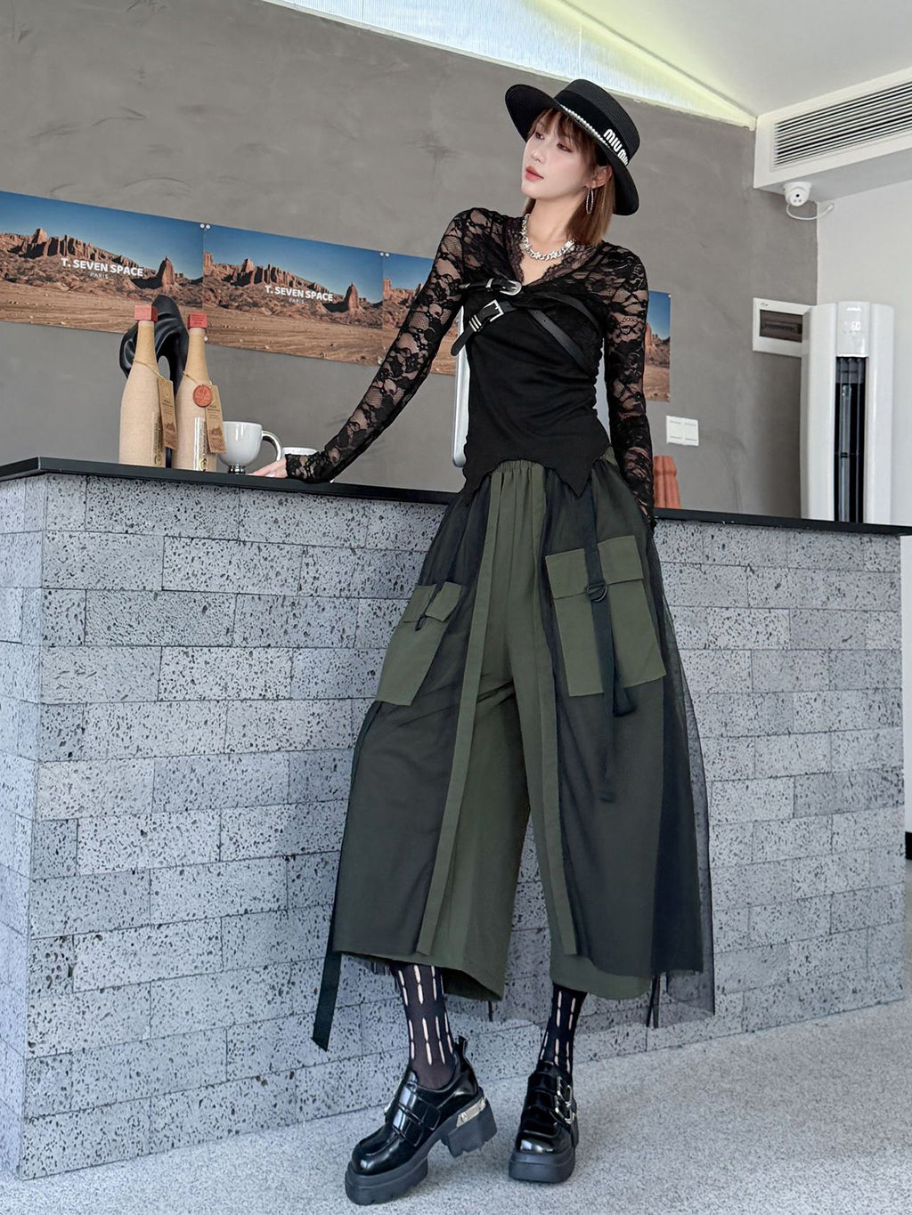 Mesh layered cargo pants 