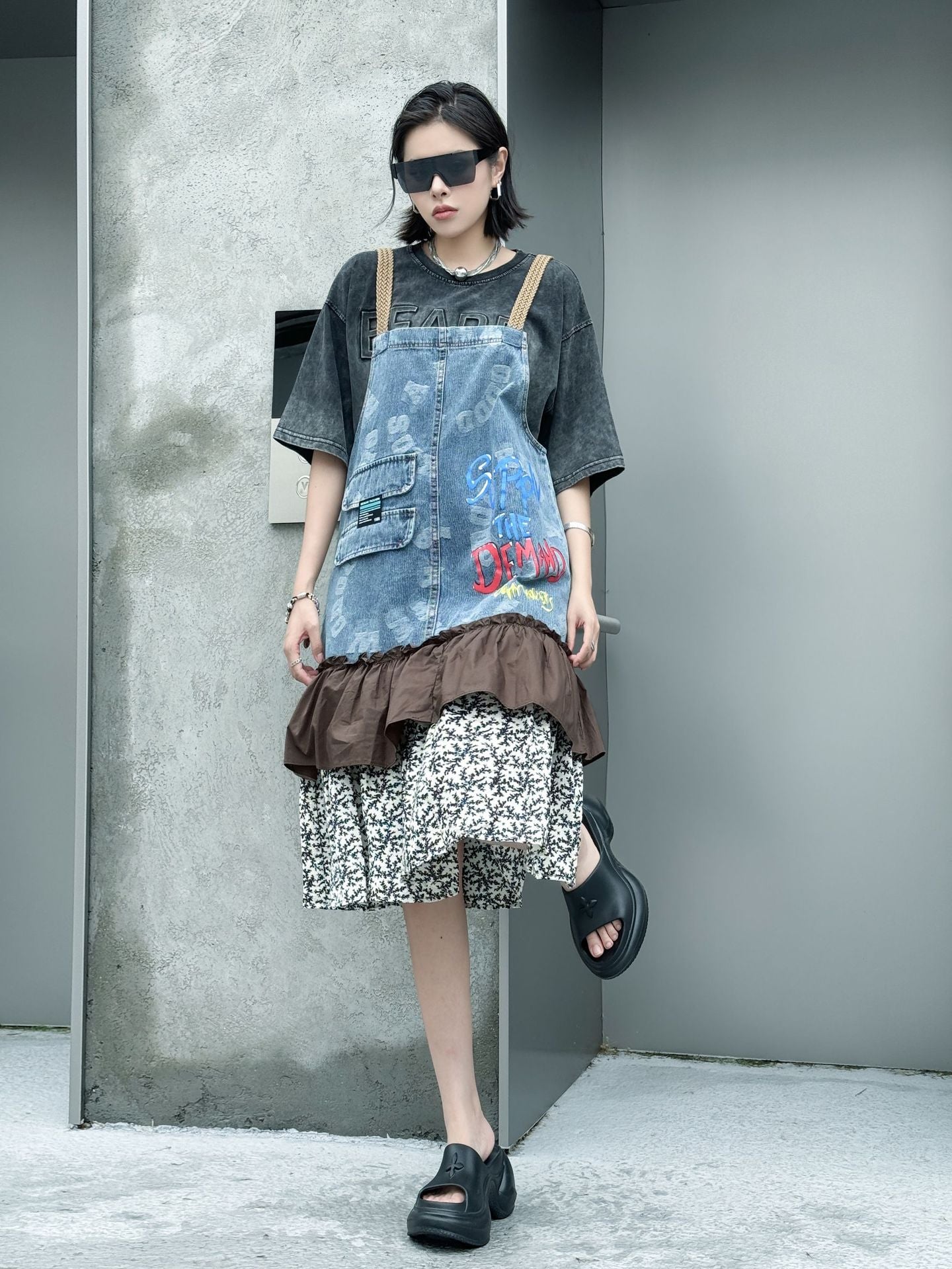 Scarf tie blouse and denim pants series 