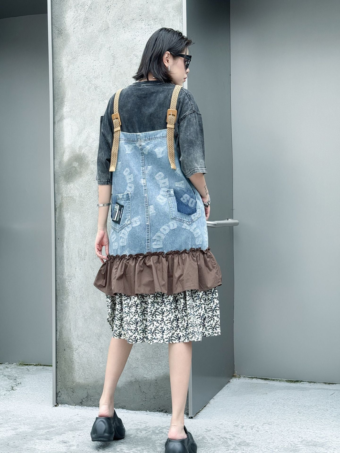 Scarf tie blouse and denim pants series 