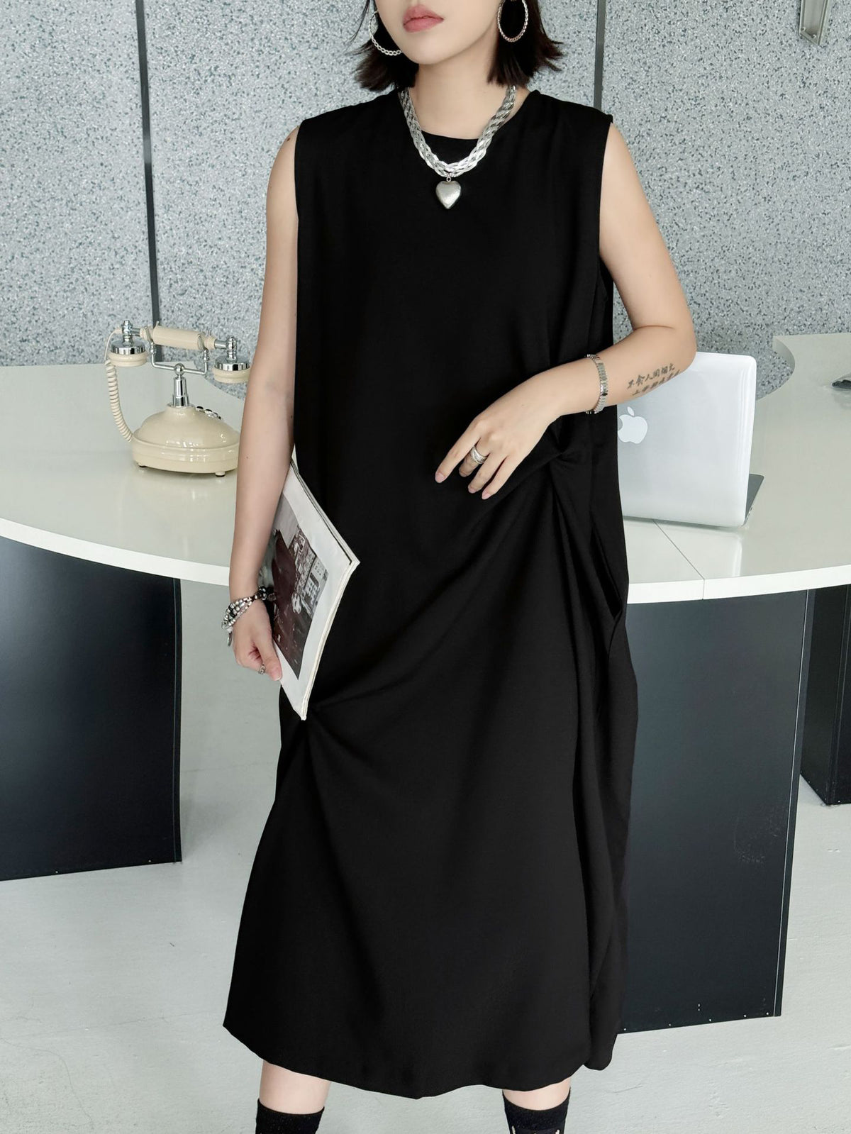 Draped sleeveless dress 