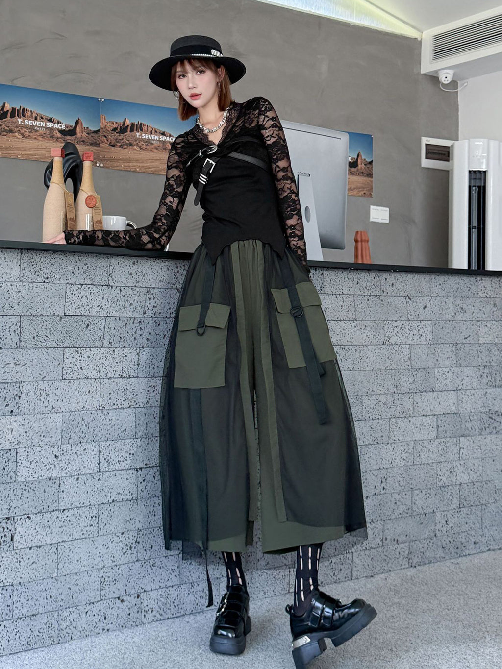 Mesh layered cargo pants 