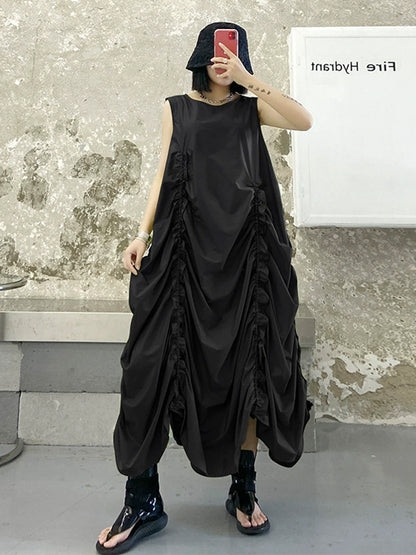 Gathered volume sleeveless dress