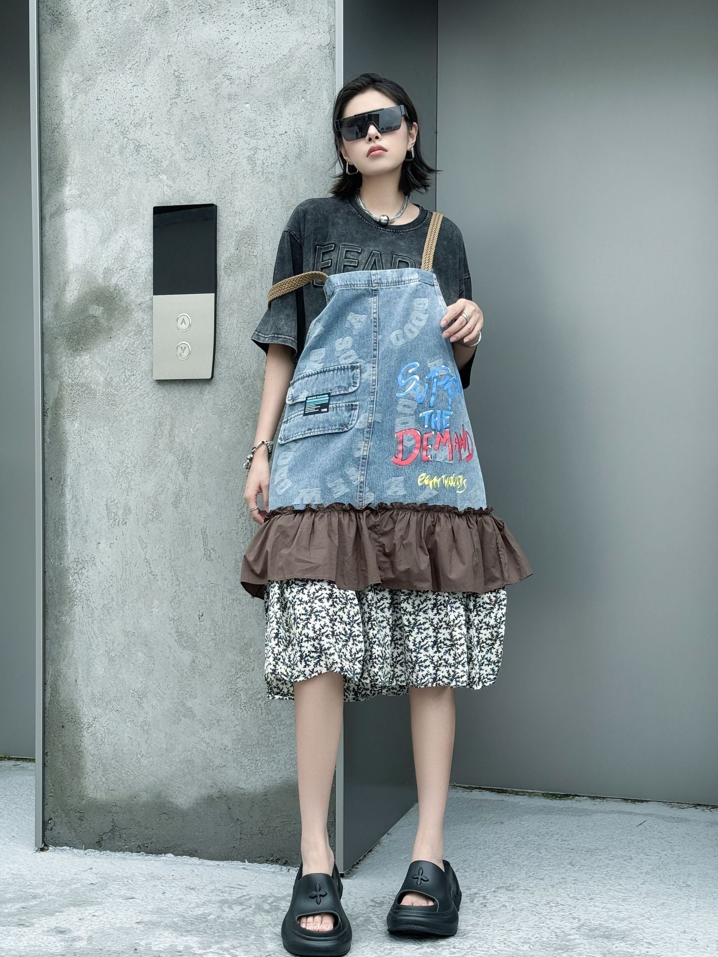 Scarf tie blouse and denim pants series 