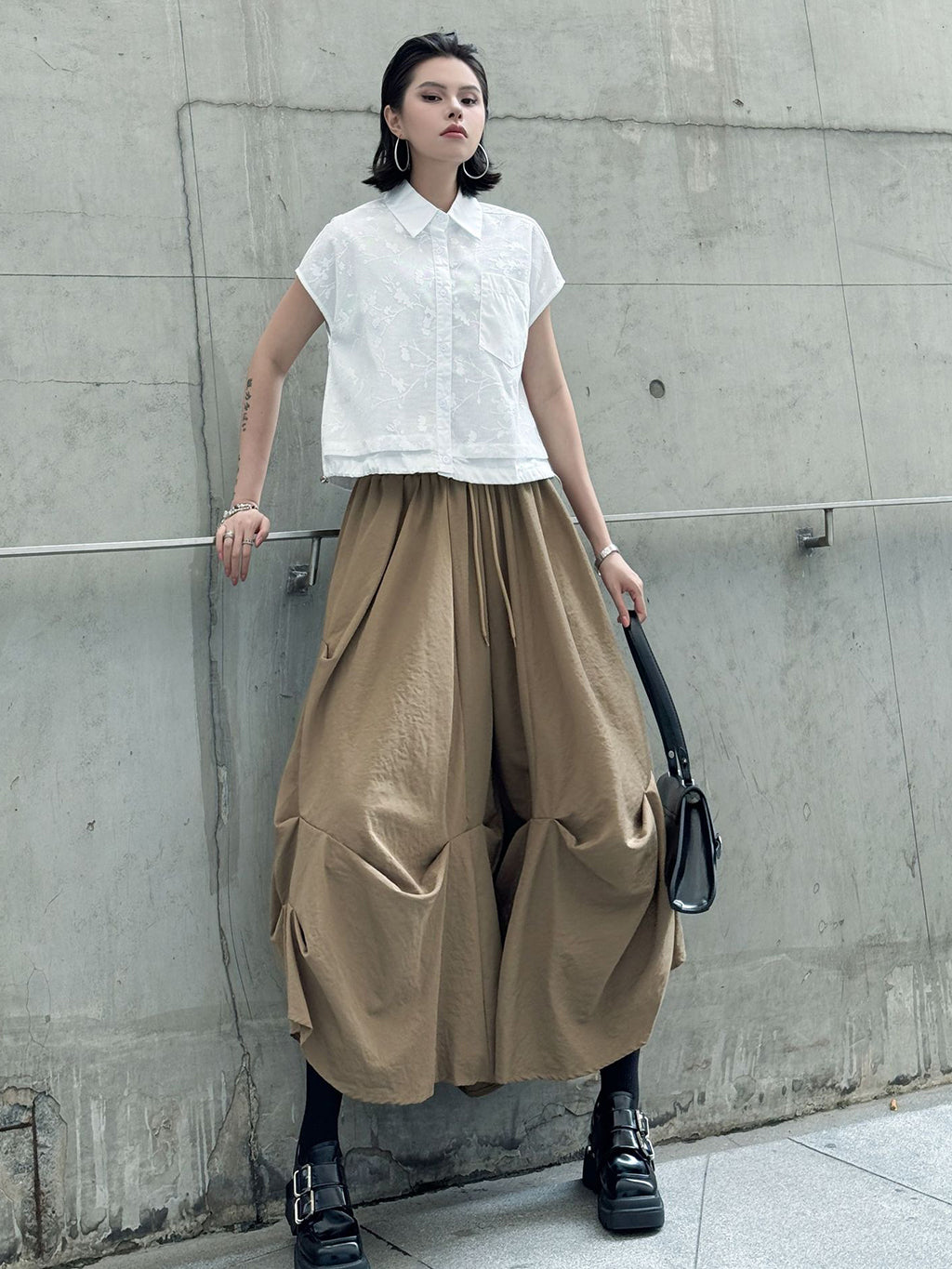 Gathered design wide pants 